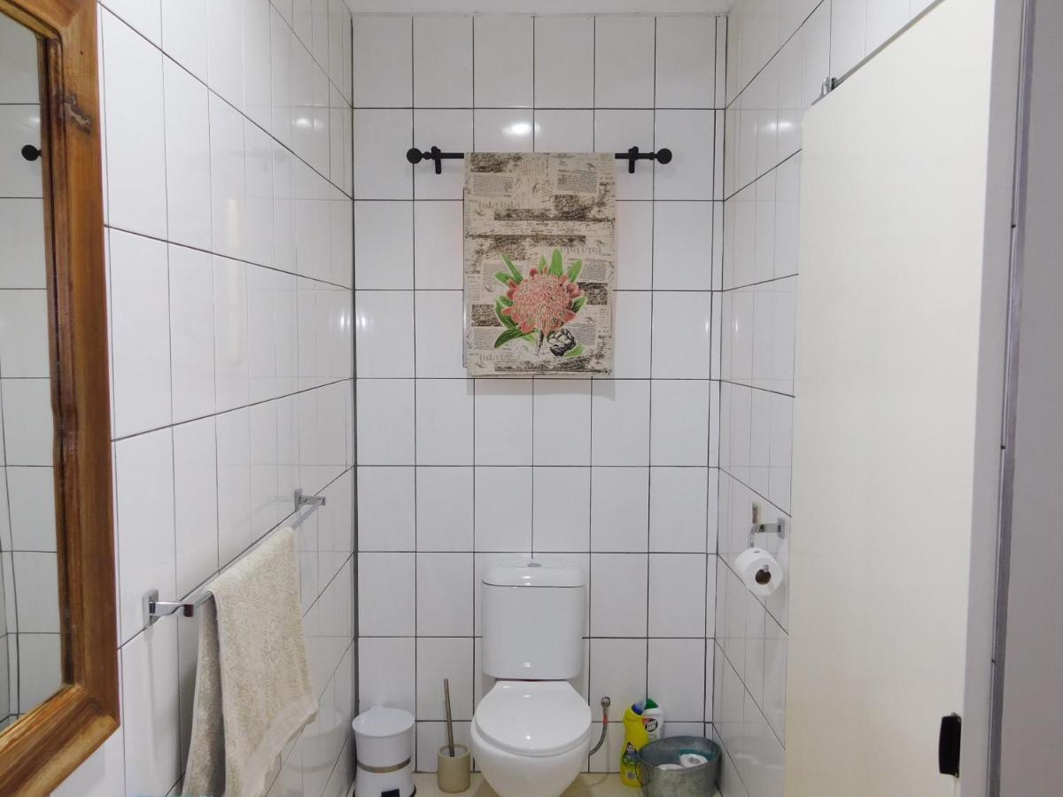 Meteorite Rest Camp Hotel Grootfontein Екстериор снимка