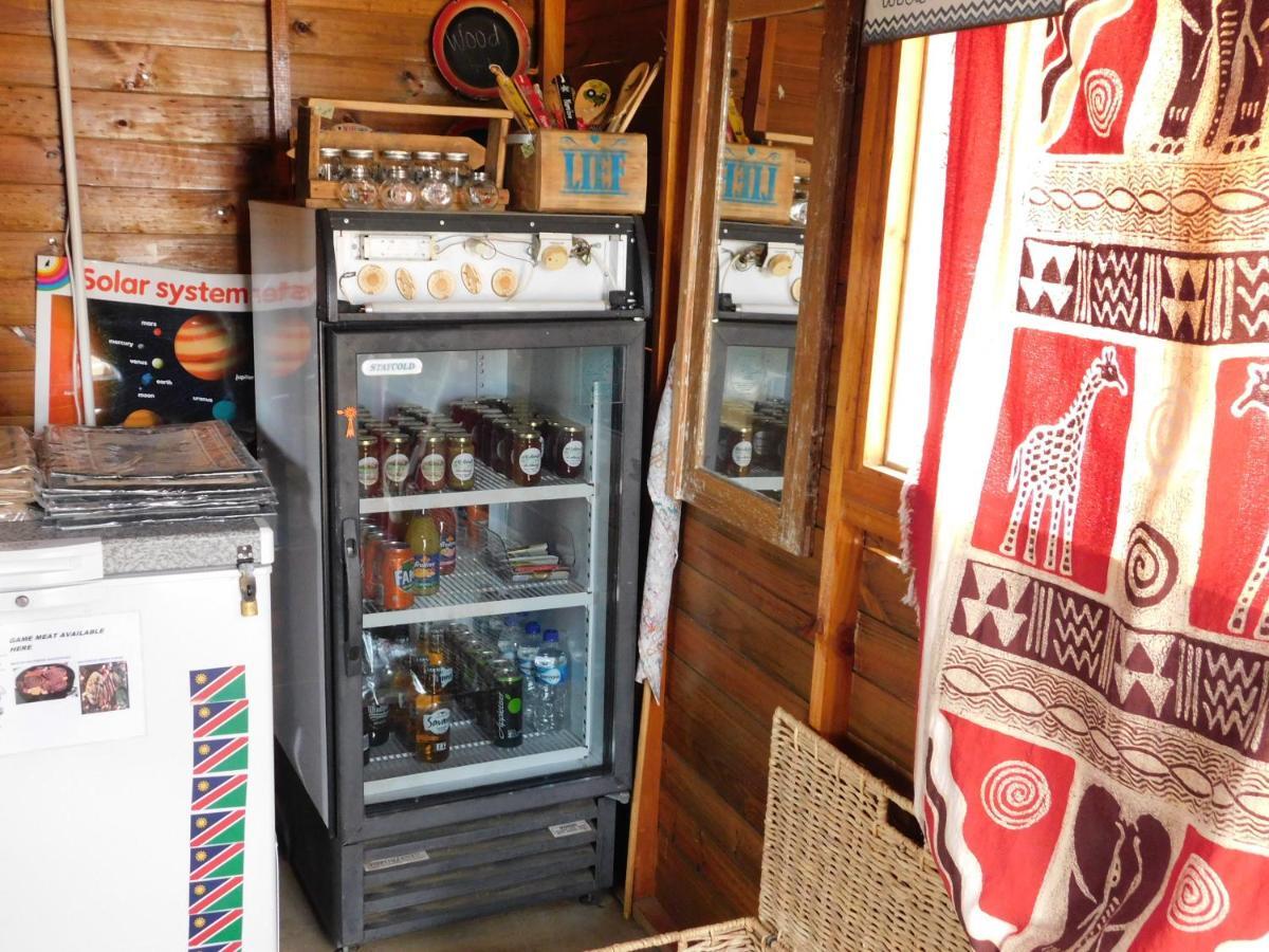 Meteorite Rest Camp Hotel Grootfontein Екстериор снимка